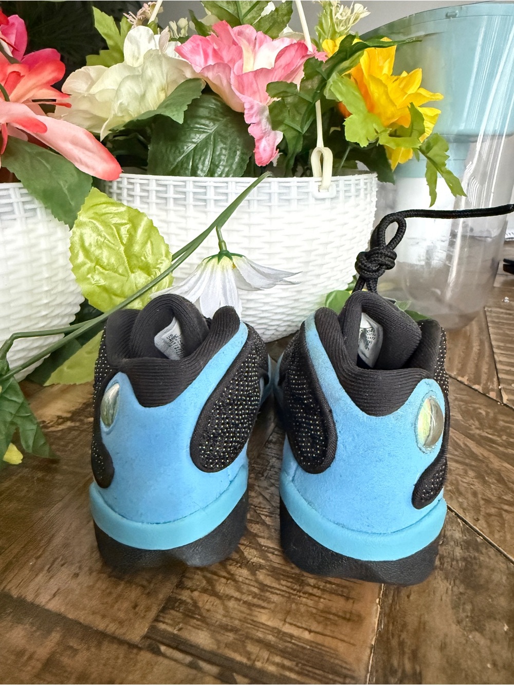 Jordan Kids Black and Turquoise Low-Top Sneakers - Picture 3 of 7